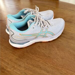 ASICS running shoes gel cumulus